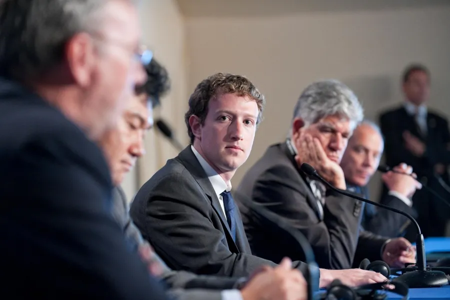 為選舉備戰！Facebook推候選人帳號防駭功能，並標註來自「國有媒體」的內容