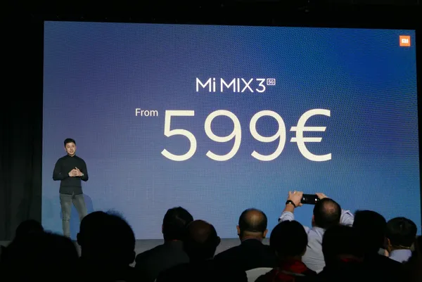 小米 mwc 5g 手機 mix3
