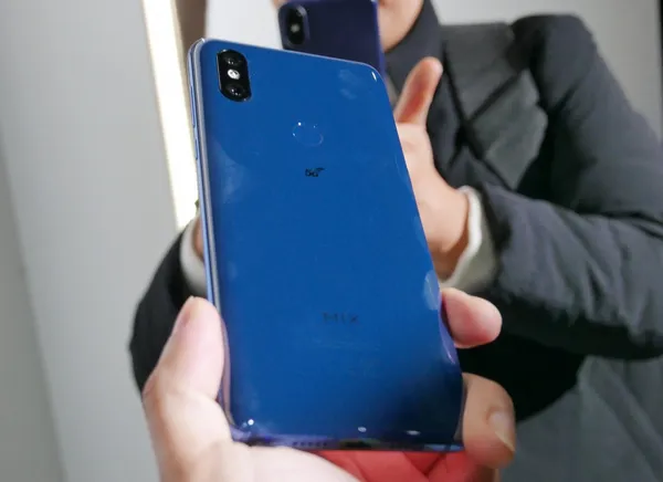 小米 mwc 5g 手機 mix3