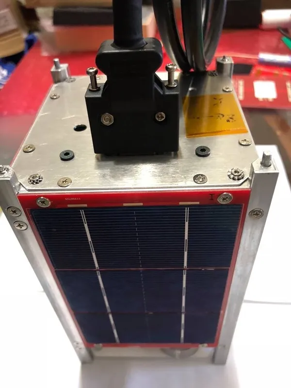 玉山一號 立方衛星.jpg