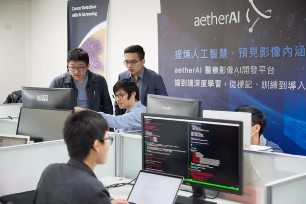 雲象科技創辦人葉肇元、康家彬
