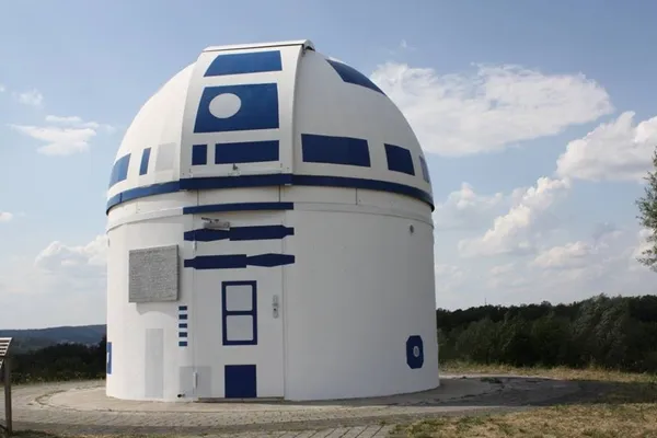 R2-D2天文台.jpg