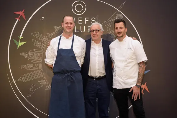Chefs Club-Chefs Club Taipei開幕記者會邀請米其林世界三大名廚站台，(左起