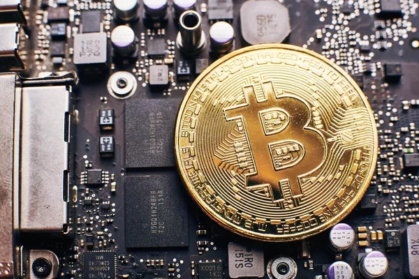 BITCOIN