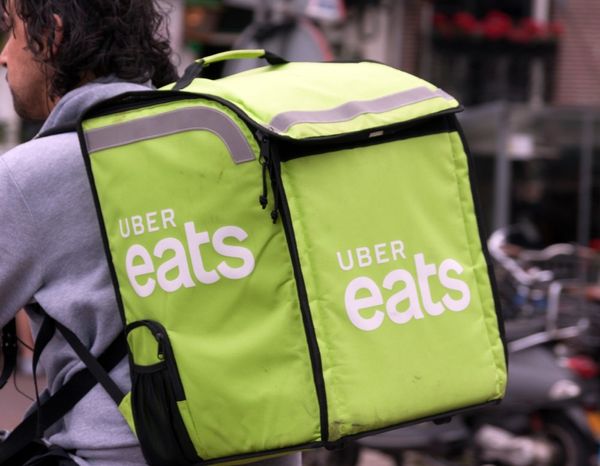 Uber Eats 8/14 起平均每單服務費增4~6元！外送專法是什麼？消費者必知重點一次看