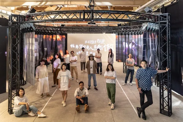 《吟土風人》方序中與策展團隊：究方社、dosomething studio、FabCraft Des