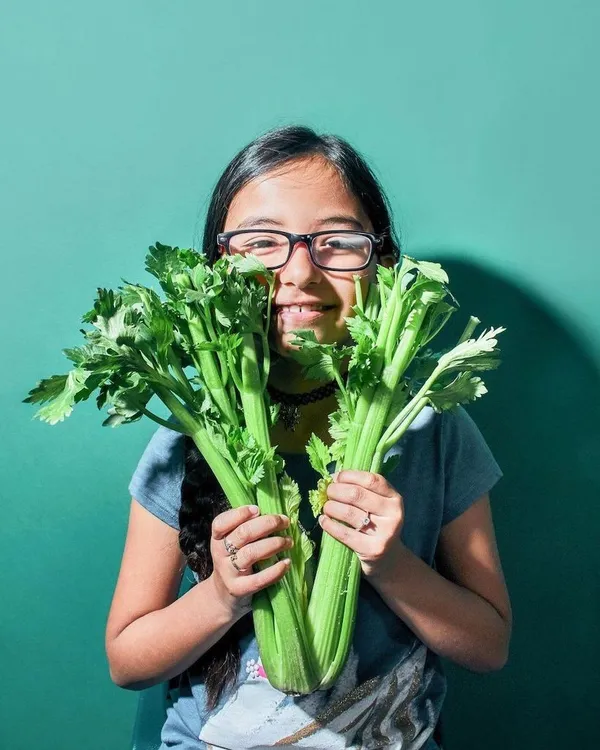 kid-with-veg.jpg