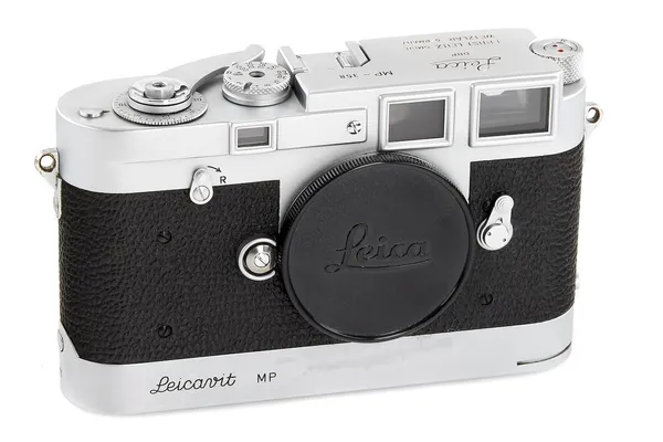 LeicaMP chrome _Fred Baldwin_.jpg