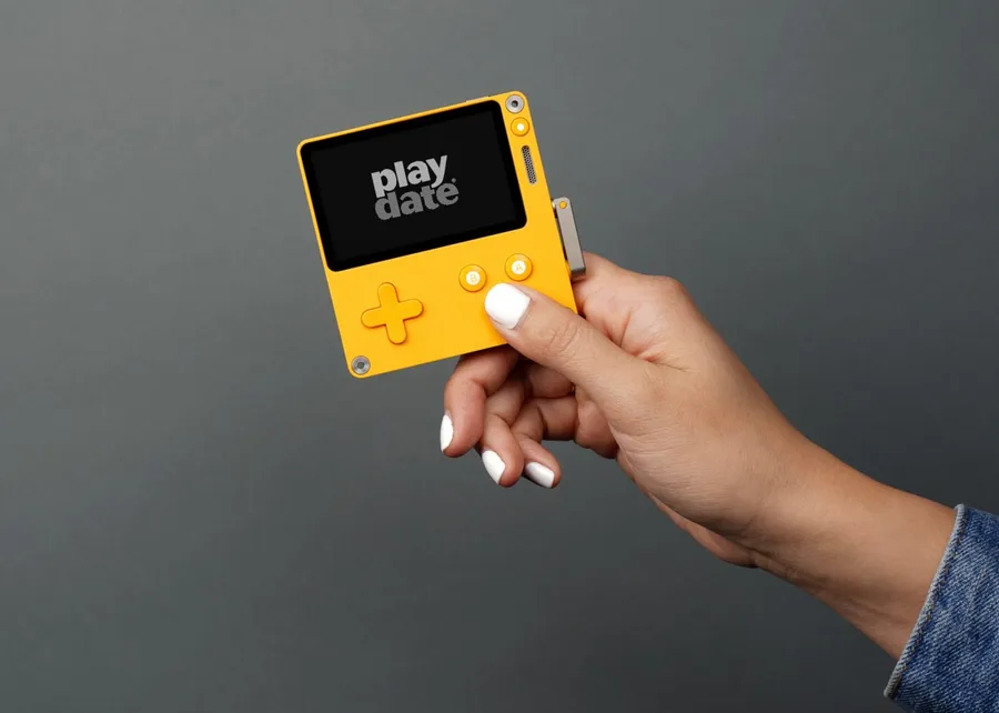 Game Boy再誕？口袋裝置Playdate，找來知名遊戲設計師大玩復古風