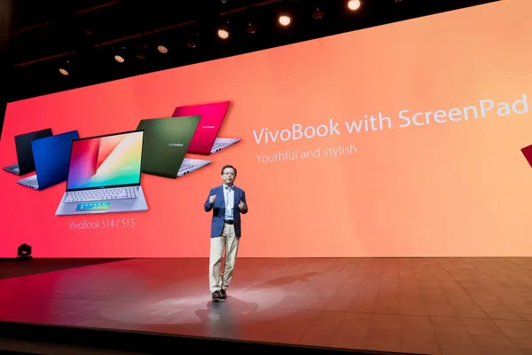 華碩Ｃomputex 2019將Screenpad 2.0智能動態觸控板亦導入多彩有型的Vivobo