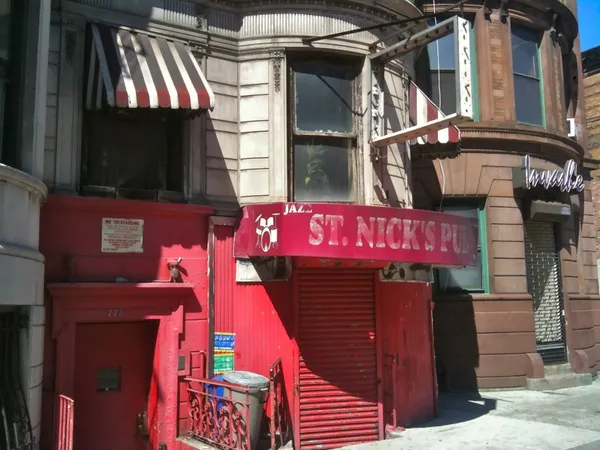 重返哈林St. Nick_s Pub-3.jpg