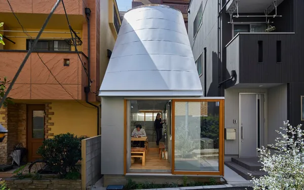 兩人６坪！建築師公開「超迷你自宅」，訴說怡然自得的小屋生活！