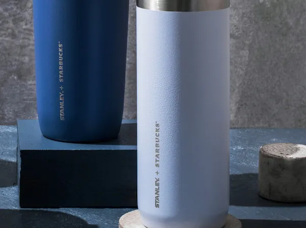STANLEY + STARBUCKS® Collection聯名商品-近看.jpg