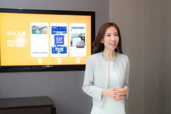 01 Facebook台灣及香港總經理余怡慧表示：引人入勝的創意影音內容將幫助品牌與消費者建立更緊密