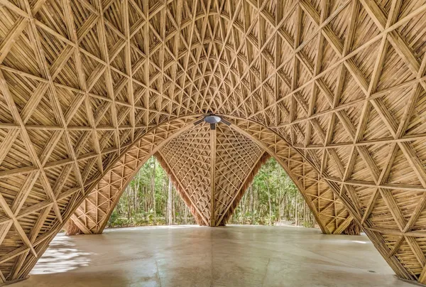 墨西哥竹造涼亭-9_LUUM_TEMPLE_CESAR_BEJAR.jpg