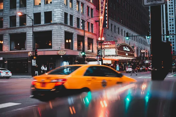 pexels-taxi.jpeg