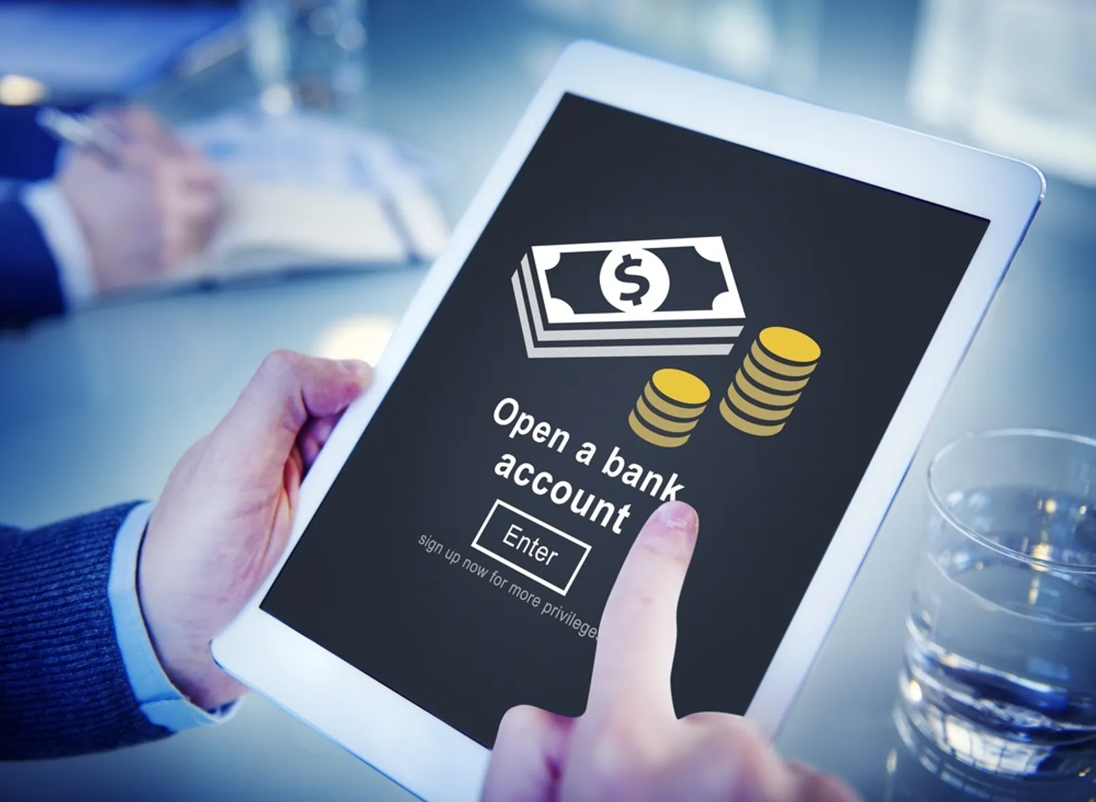 一鍵登入所有金融服務，開放銀行能幫你省荷包？FinTech業者現身說