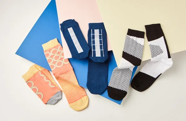 誠品30thxTwinSocks藝術家聯名襪｜誠品人會員及累計卡卡友憑信義店當日不限金額消費發票，可