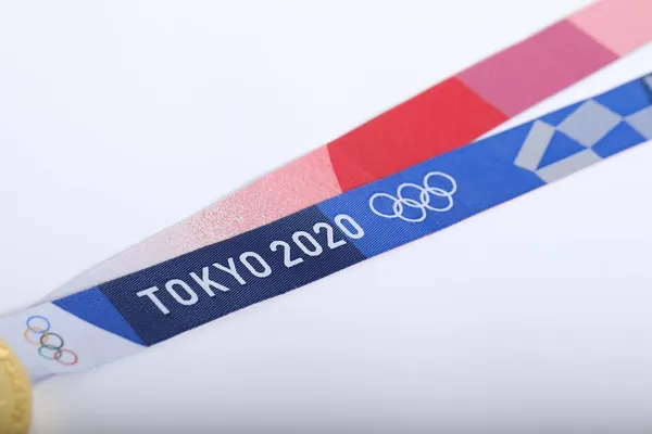 2020東京奧運金牌.jpg
