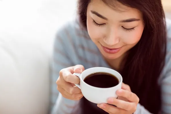 shutterstock_337500677_drink coffee.jpg