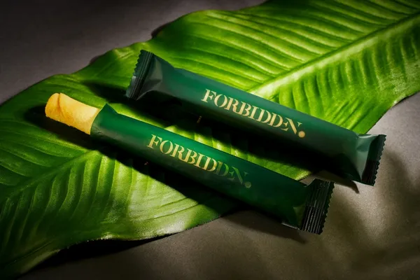 微熱山丘-FORBIDDEN-專欄配圖4.jpg