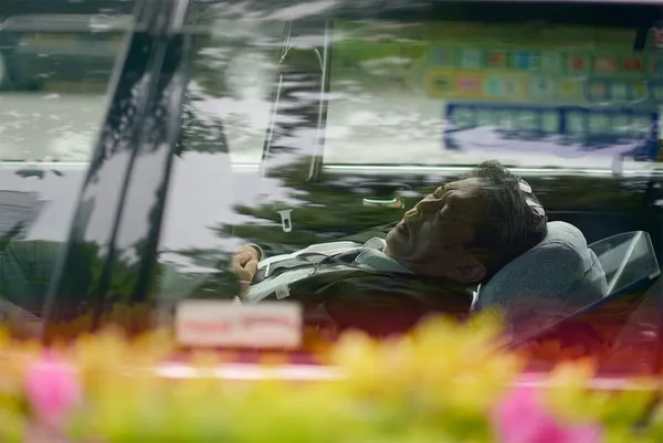 car-sharing-japan-personal-space-2.jpg