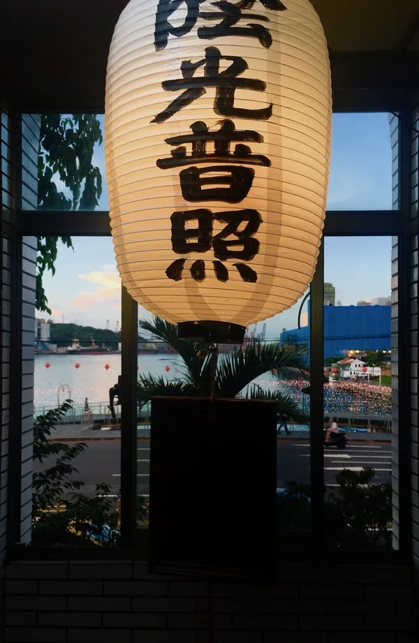陰光普照燈籠.jpg