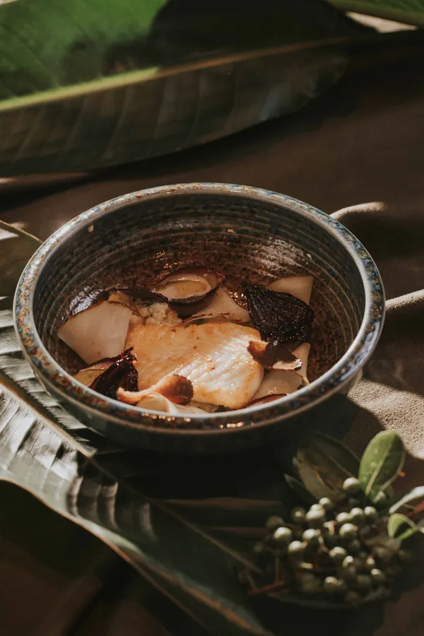 The Tavernist 比目魚-芹菜頭-松露.jpg