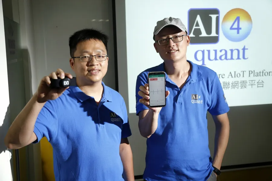心臟病可以預防？AI4quant 結合AI與穿戴裝置即時監測心電圖
