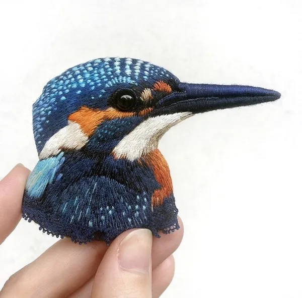 Paulina Bartnik 刺繡鳥 22.jpg