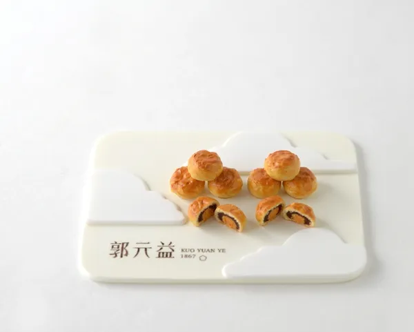 郭元益_展品 蛋黃酥1 (4_3cm).jpg
