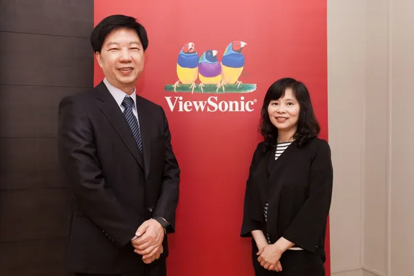 ViewSonic董事長暨執行長朱家良（左）與營運長韓敏珠（右）.jpg