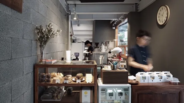 中興工廠_小麥菓子室內.jpg