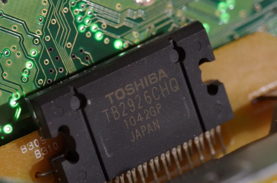 美光大舉擴廠、東芝併光寶SSD部門，記憶體市場將迎來新契機？