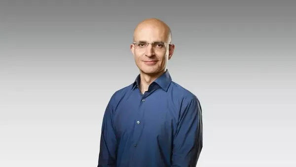 apple-tim-cook-steven-jobs-5.jpg