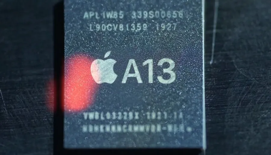 專訪蘋果高階副總裁席勒：在iPhone 11背後改變一切的A13仿生晶片