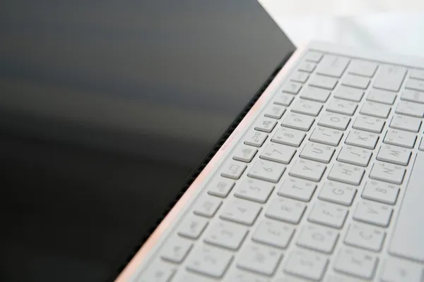 ASUS 30