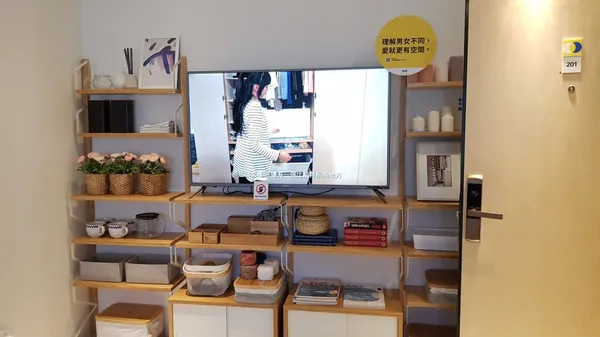 2019 IKEA pop-up hotel 新婚夫妻 02.jpg
