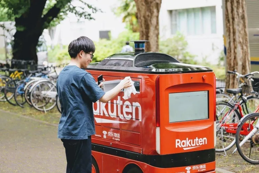 外送員不是人！樂天聯手西友超市推送貨車實驗，從公園開始練兵