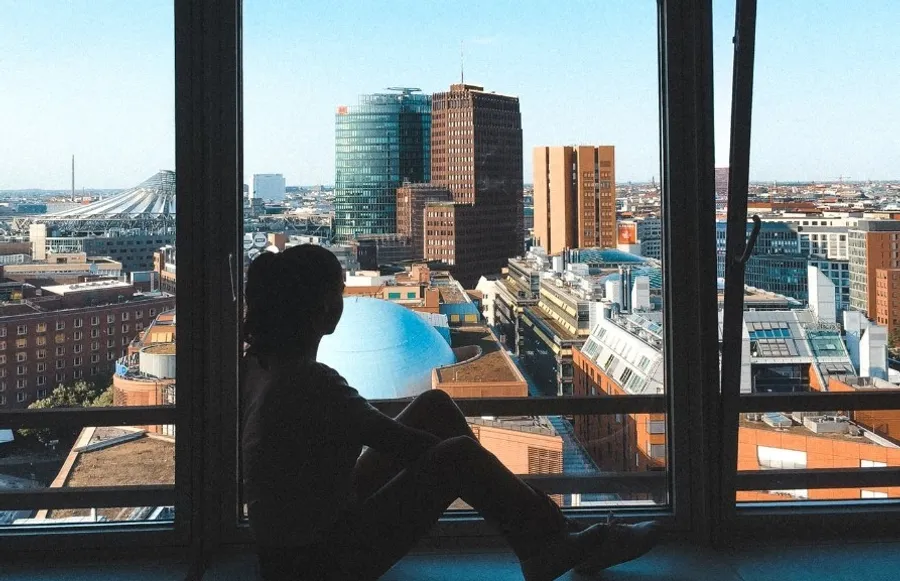 AI 讓執行成本趨近於零！直到 2034 年，企業都應培養員工的五種「AI 學不會」的能力