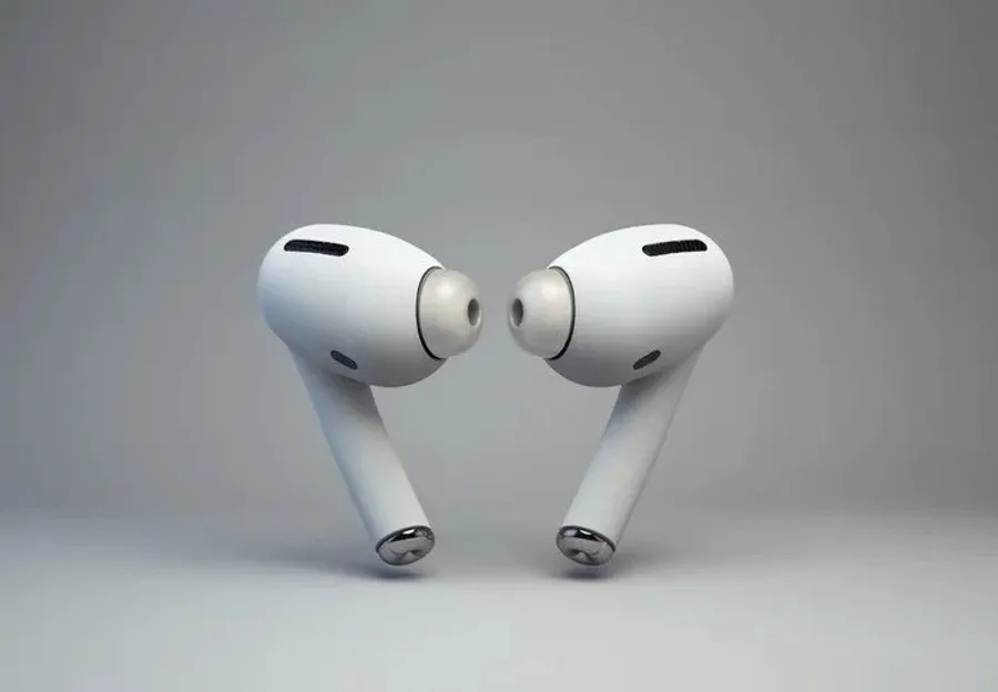 蘋果AirPod 3走光照流出，外型酷似吹風機、添降噪功能