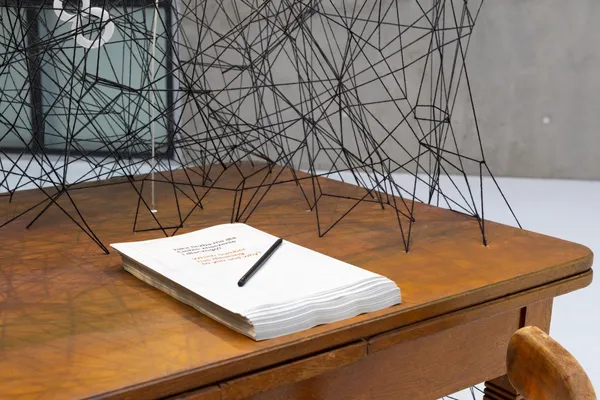 塩田千春 Counting Memories 04.jpg