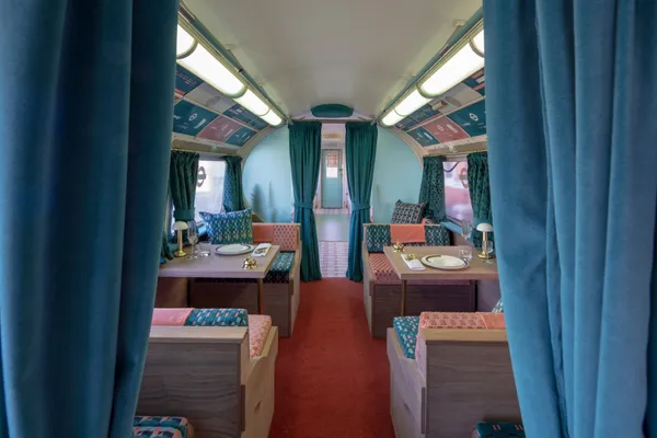 倫敦地鐵車廂10.jpg