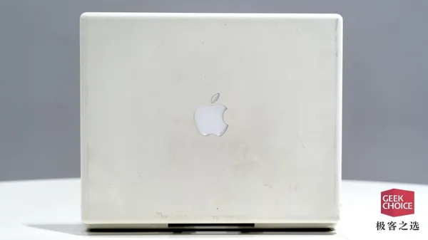 iBook7.jpg