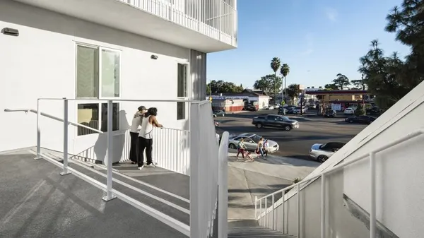 MLK1101_01_2019 Dezeen Awards_Creditto_Paul Vu.jpg
