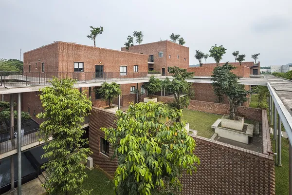 Viettel_Academy_06_2019 Dezeen Awards_Hiroyuki Oki