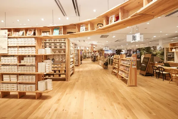 無印良品京都山科店-08.jpg