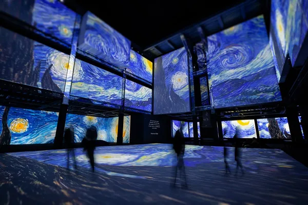 02 再見梵谷－光影體驗展 主投影區《星夜》.jpg