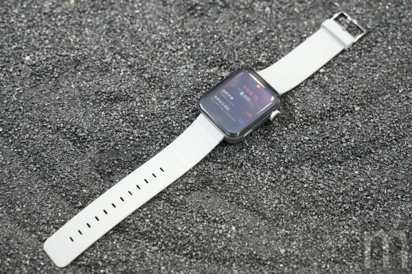mi-watch4.jpg