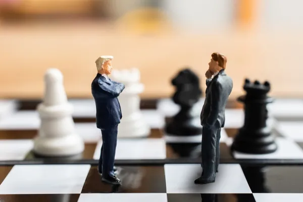 shutterstock_1475972507_chess